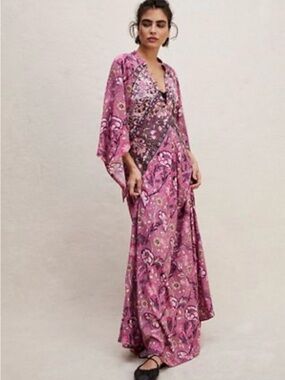 Jen's Pirate Booty Pink Paisley V-Neck Maxi Dress